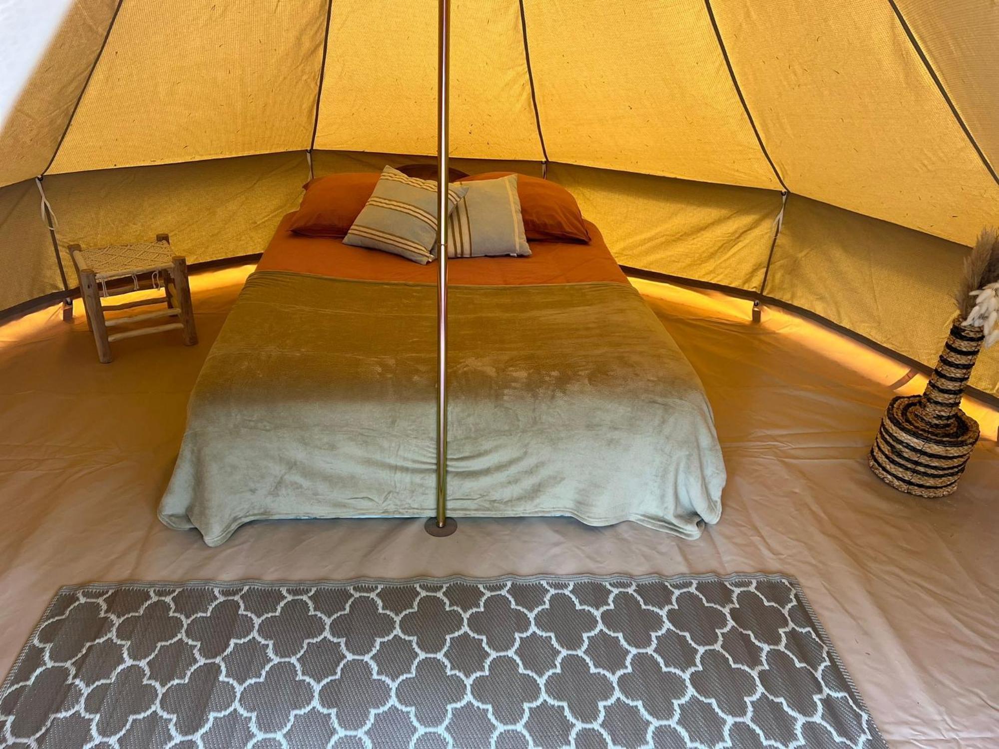 Glamping Spot - La Flotte En Re Hotel Exterior photo